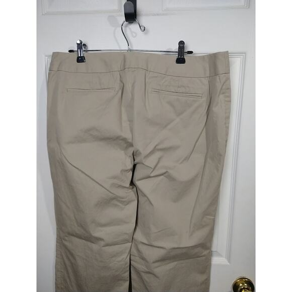 Liz Claiborne Woman 16 Audra Pants Tan Flat Front Khaki Straight Leg - Picture 11 of 12